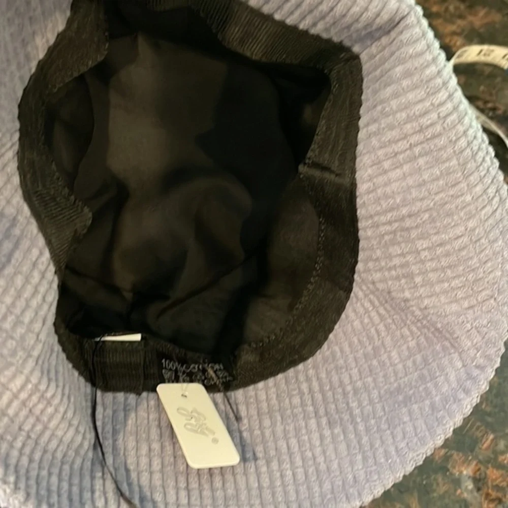 Corduroy bucket hat